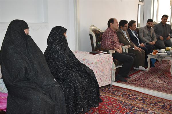 دیدار با خانواده شهید والامقام یداله بهبودی چناری در شهرستان میانه