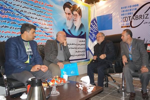 حضور " مهندس بیمقدار" نماینده مردم تبریز؛ اسکو و آذرشهر در مجلس شورای اسلامی در غرفه اداره کل ICT استان آذربایجان شرقی در نمایشگاه فناوری های نو و پیشرفته تبریز
