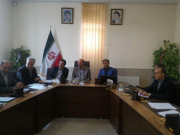 بررسی وضعیت ارتباطی شهرستان ورزقان در جلسه شورای هماهنگی ICT استان آذربایجان شرقی