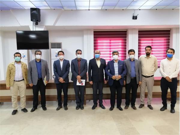 بازدید مدیر کل ارتباطات و فناوری اطلاعات استان از مرکز رشد و نوآوری دانشگاه تبریز