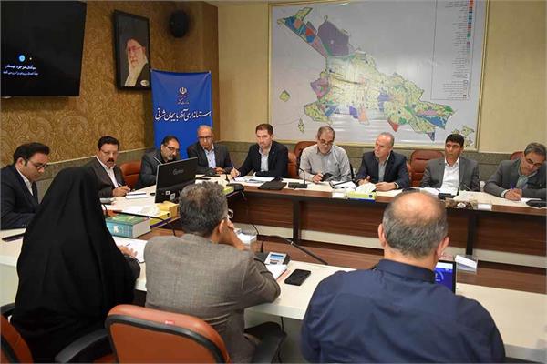 راهکارهای کاهش فاصله رتبه استان آذربایجان شرقی در مقایسه با سایر استان ها بررسی شد
