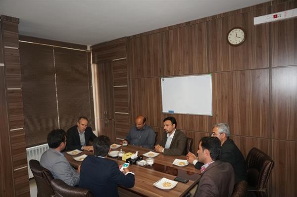 حمایت از دفاتر ICT روستائی استان آذربایجان شرقی در راستای توسعه خدمات دولت الکترونیک