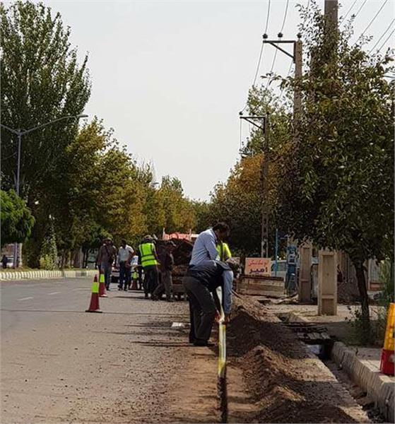 آغاز عملیات حفاری و داکت گذاری فیبرنوری منازل و کسب و کارها در شهر مهربان استان آذربایجان شرقی